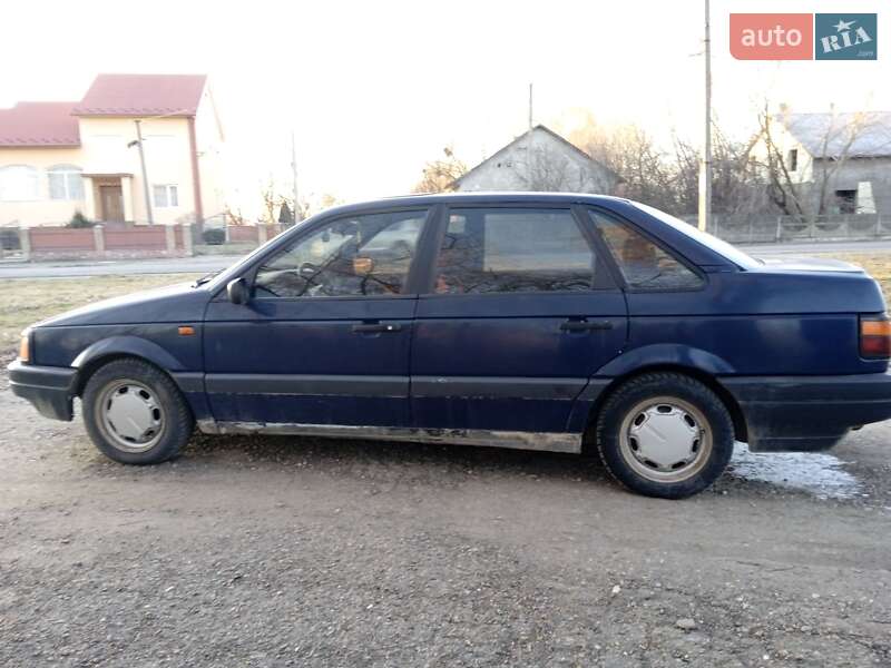 Седан Volkswagen Passat 1992 в Черновцах фото 3 Седан Volkswagen Passat 1992 в Черновцах