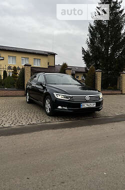 Універсал Volkswagen Passat 2018 в Луцьку