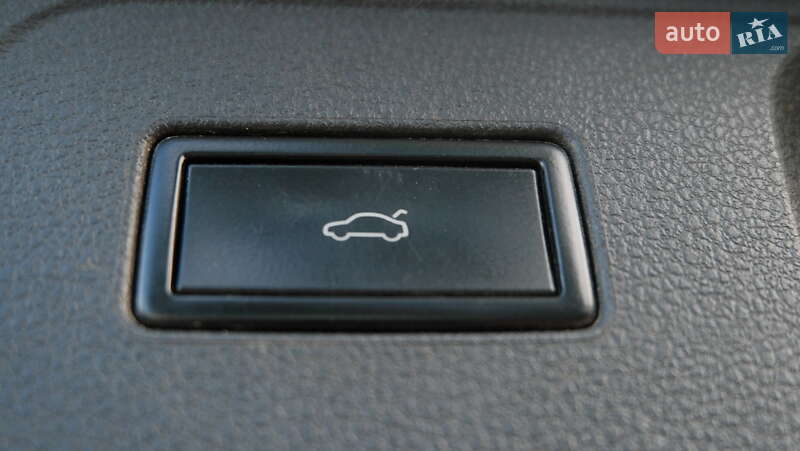 Універсал Volkswagen Passat 2015 в Києві