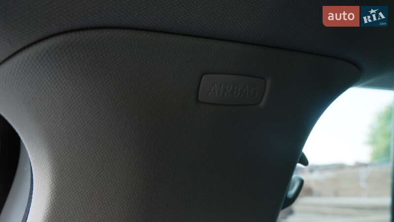 Універсал Volkswagen Passat 2015 в Києві