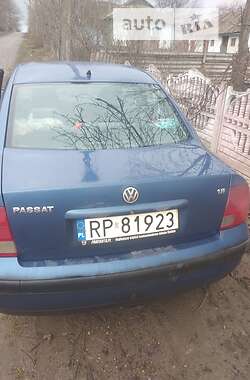 Седан Volkswagen Passat 2000 в Виннице