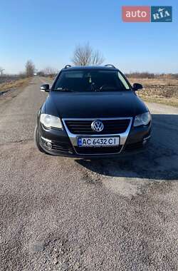 Универсал Volkswagen Passat 2008 в Киеве