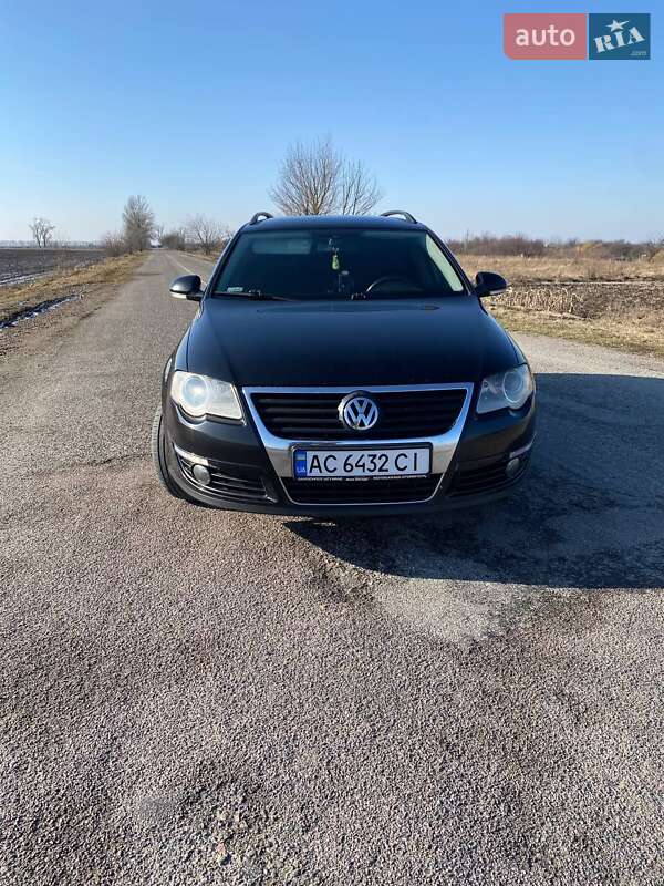 Универсал Volkswagen Passat 2008 в Киеве