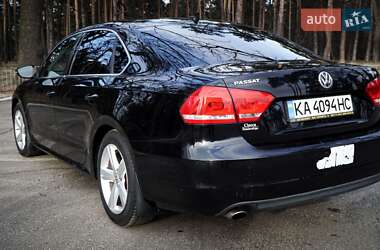 Седан Volkswagen Passat 2012 в Киеве