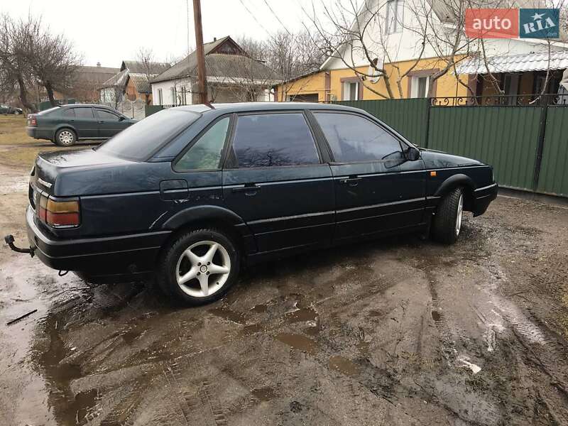 Седан Volkswagen Passat 1993 в Тараще фото 5 Седан Volkswagen Passat 1993 в Тараще
