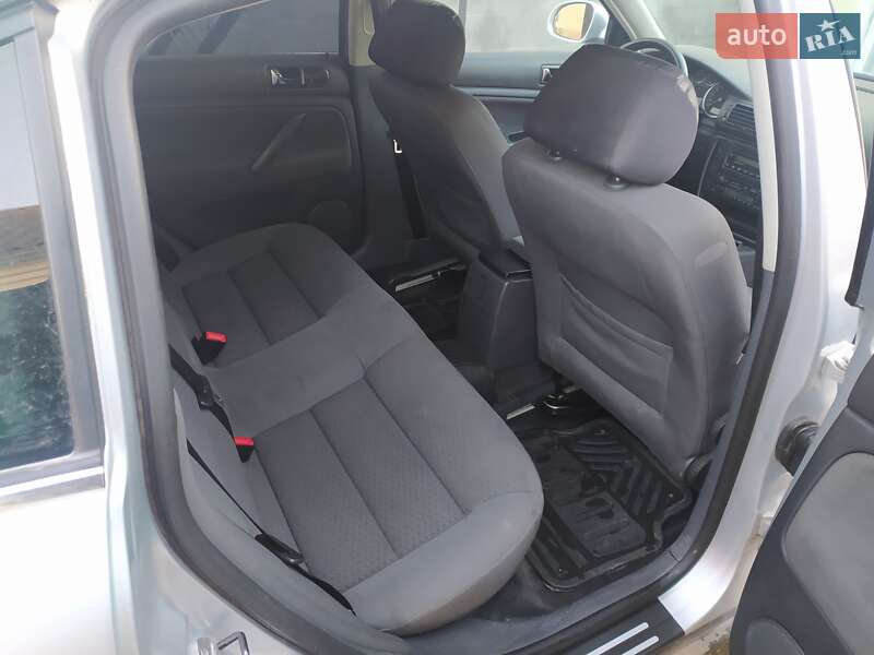 Седан Volkswagen Passat 2003 в Лановцах фото 2 Седан Volkswagen Passat 2003 в Лановцах