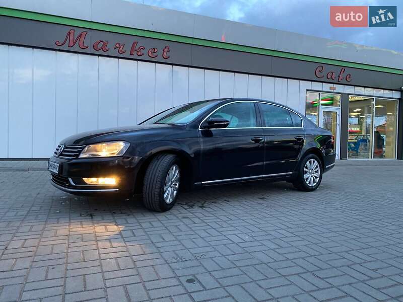 Седан Volkswagen Passat 2014 в Житомирі