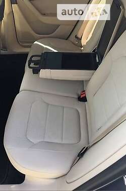 Универсал Volkswagen Passat 2011 в 