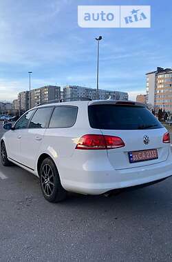 Универсал Volkswagen Passat 2013 в Калуше