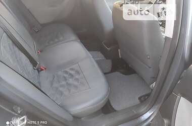 Універсал Volkswagen Passat 2010 в 