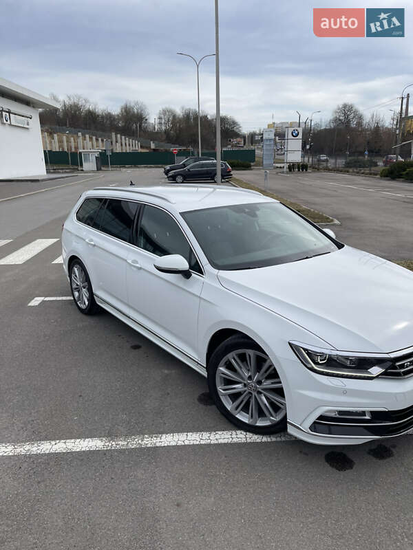 Универсал Volkswagen Passat 2018 в Ровно