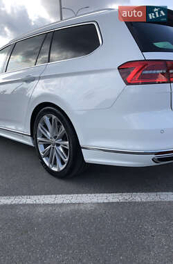 Универсал Volkswagen Passat 2018 в Ровно