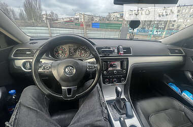 Седан Volkswagen Passat 2013 в Устиновке