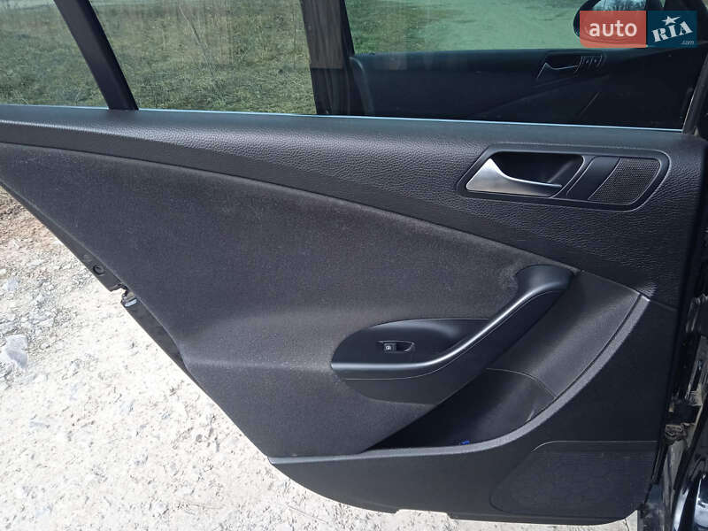 Седан Volkswagen Passat 2008 в Чорткове