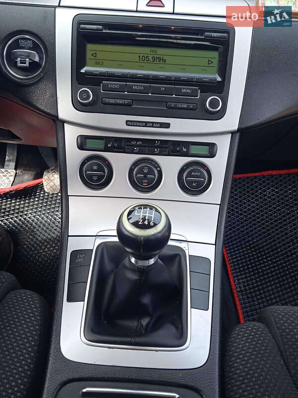 Седан Volkswagen Passat 2008 в Чорткове