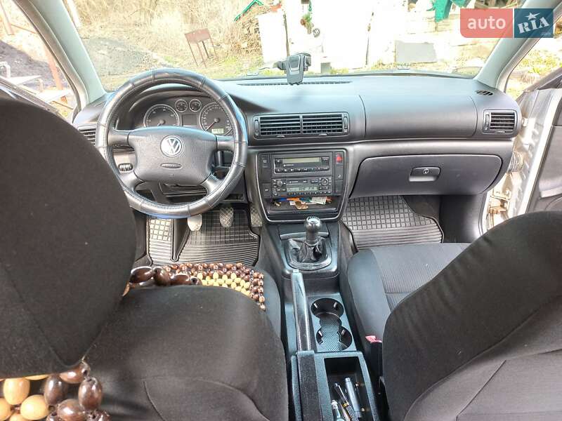 Универсал Volkswagen Passat 2001 в Каменец-Подольском