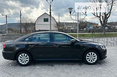 Седан Volkswagen Passat 2014 в Звягелі