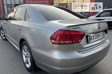 Седан Volkswagen Passat 2012 в Кривому Розі