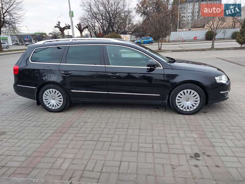 Универсал Volkswagen Passat 2008 в Ужгороде