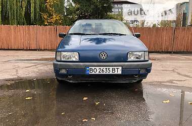 Седан Volkswagen Passat 1989 в Тернополе