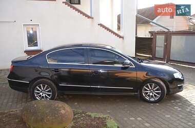 Седан Volkswagen Passat 2006 в Коломиї