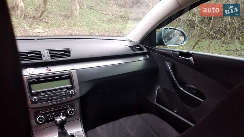 Седан Volkswagen Passat 2010 в Кагарлыке фото 16 Седан Volkswagen Passat 2010 в Кагарлыке
