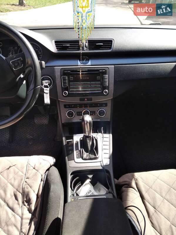 Универсал Volkswagen Passat 2013 в Львове фото 7 Универсал Volkswagen Passat 2013 в Львове