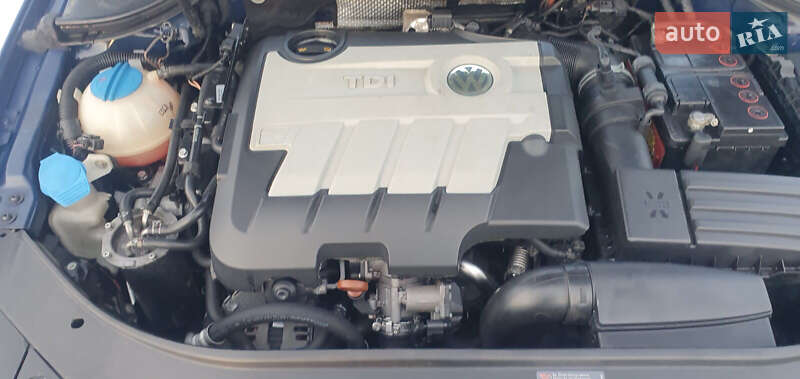 Универсал Volkswagen Passat 2008 в Умани