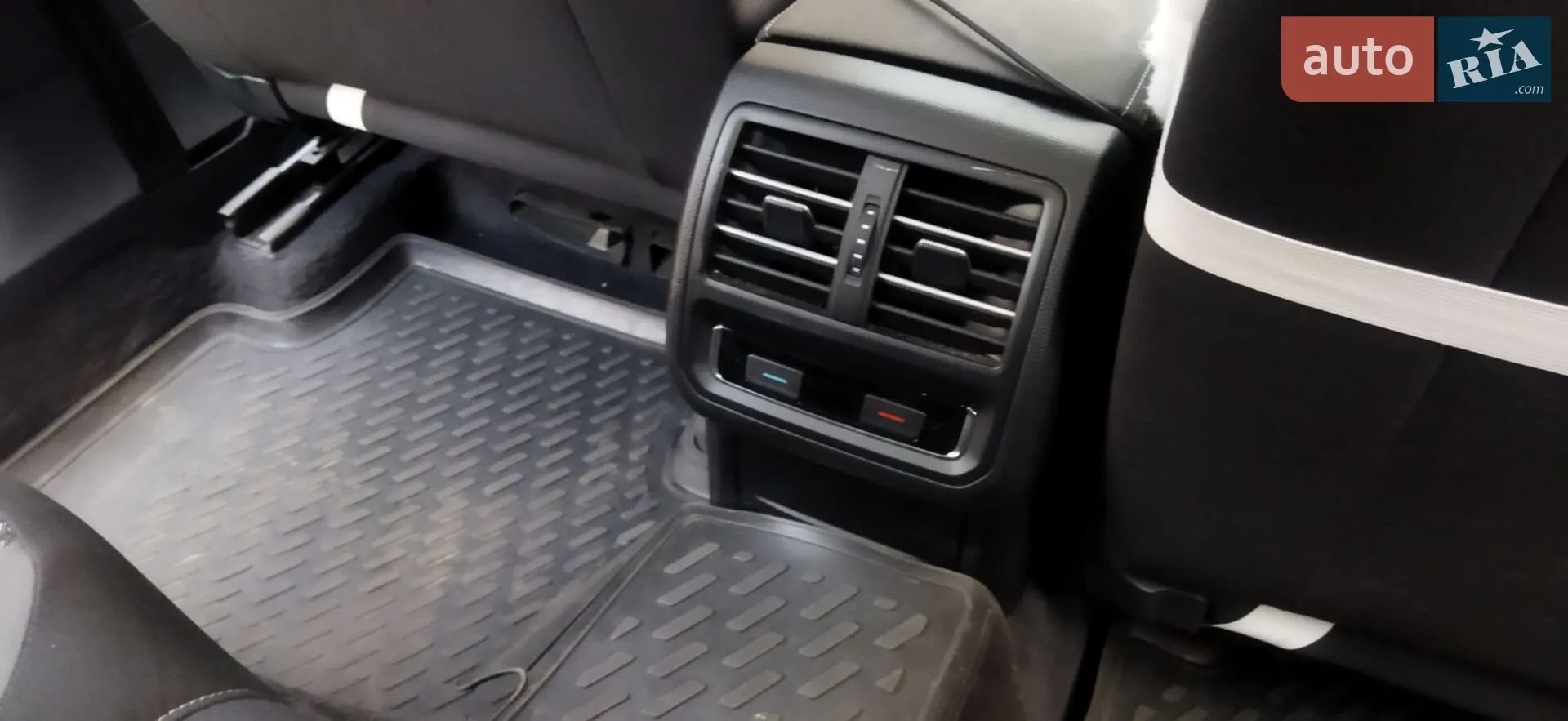 2016 Volkswagen Passat - мініатюра 23