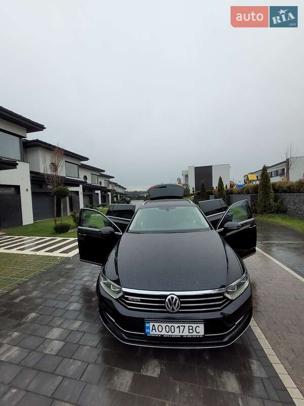 Универсал Volkswagen Passat 2015 в Ужгороде