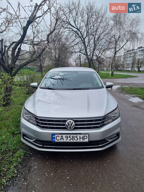 Седан Volkswagen Passat 2016 в Золотоноші фото 3 Седан Volkswagen Passat 2016 в Золотоноші
