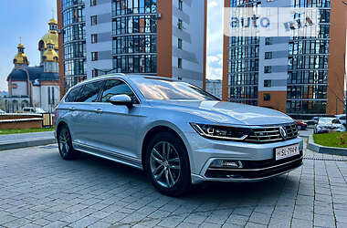 Універсал Volkswagen Passat 2018 в Івано-Франківську