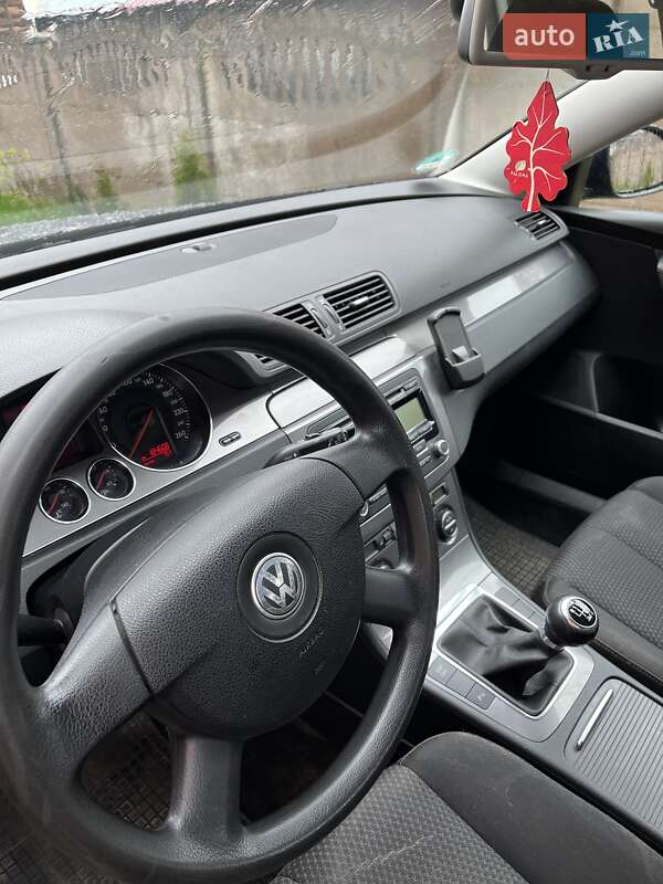 Универсал Volkswagen Passat 2008 в Луцке фото 7 Универсал Volkswagen Passat 2008 в Луцке