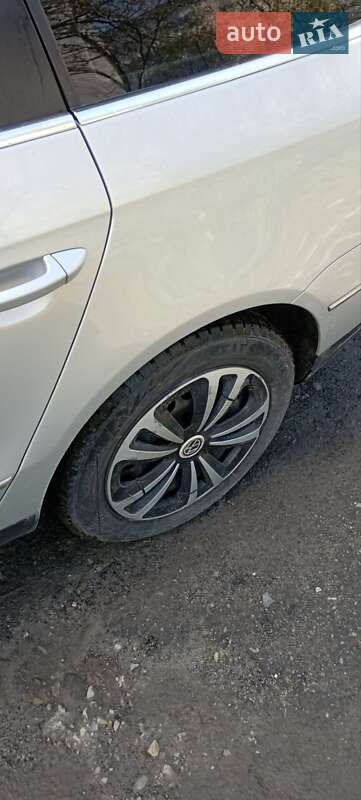 Універсал Volkswagen Passat 2008 в Львові