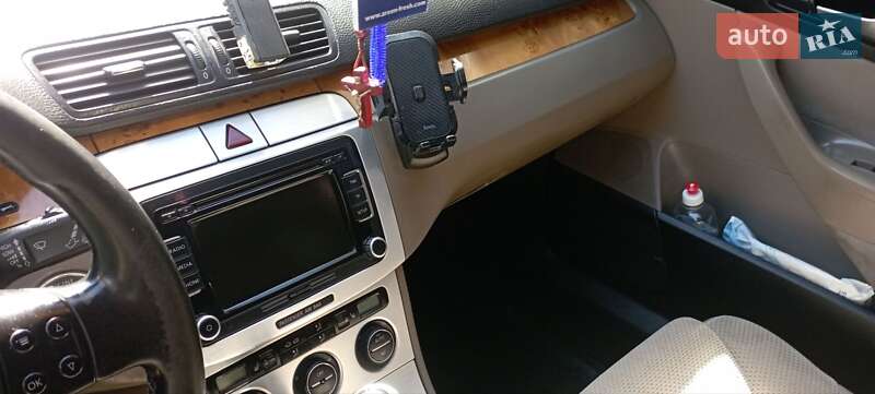 Універсал Volkswagen Passat 2008 в Львові