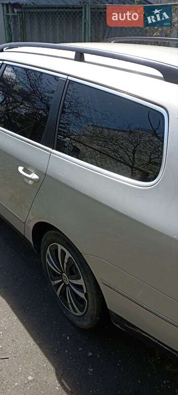 Універсал Volkswagen Passat 2008 в Львові