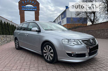 Универсал Volkswagen Passat 2010 в Виннице