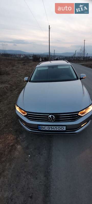 Универсал Volkswagen Passat 2017 в Дрогобыче