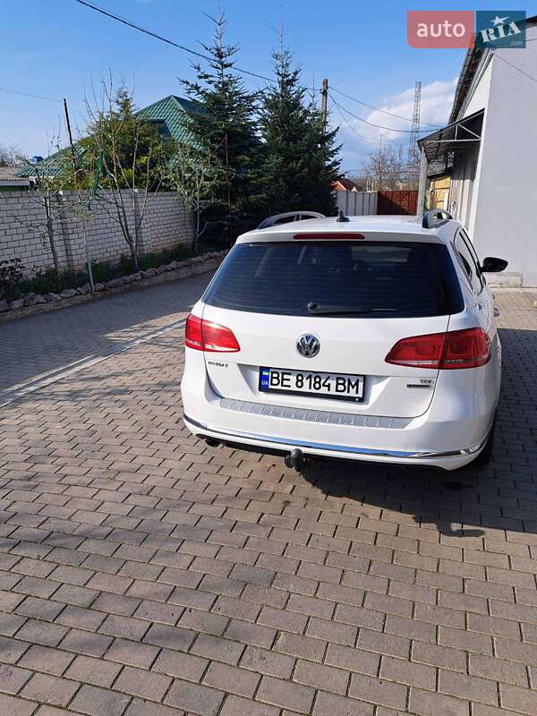 Универсал Volkswagen Passat 2012 в Николаеве