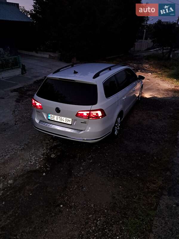 Универсал Volkswagen Passat 2012 в Николаеве