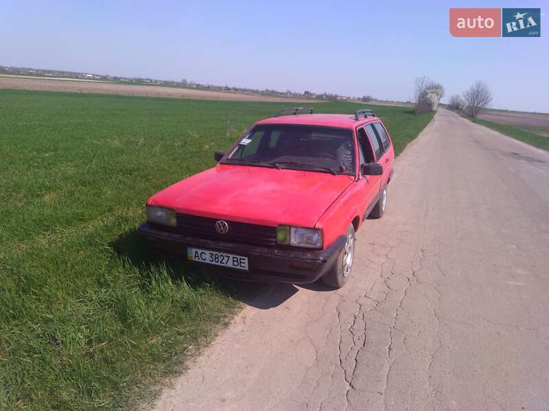 Універсал Volkswagen Passat 1987 в Рожище