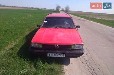 Универсал Volkswagen Passat 1987 в Голобах