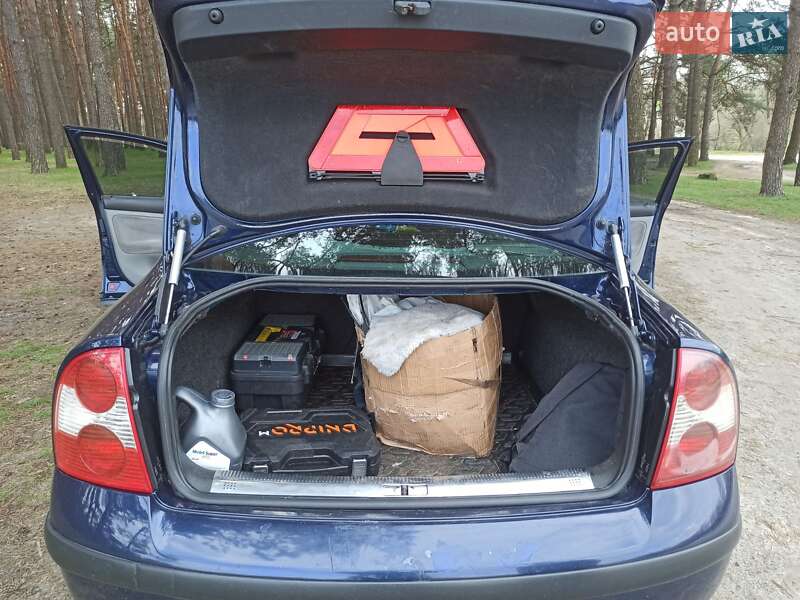 Седан Volkswagen Passat 2001 в Сумах
