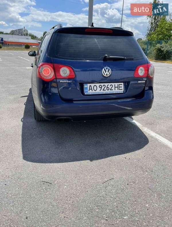 Универсал Volkswagen Passat 2010 в Ужгороде