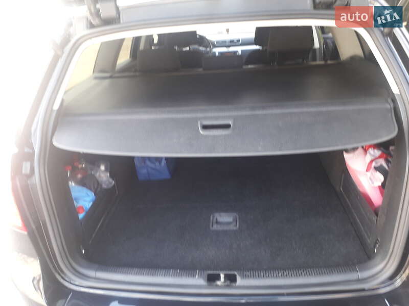 Універсал Volkswagen Passat 2012 в Коростені
