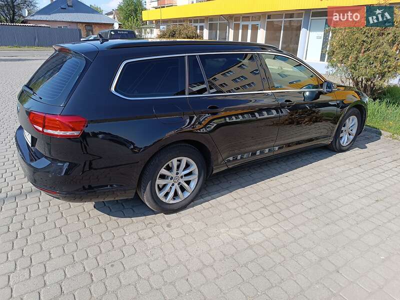 Універсал Volkswagen Passat 2016 в Ужгороді