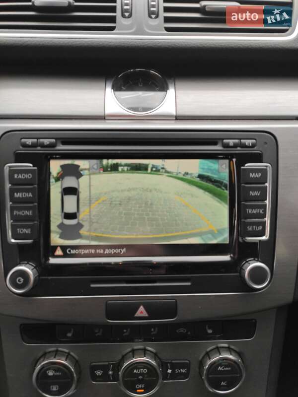 Седан Volkswagen Passat 2012 в Тернополі