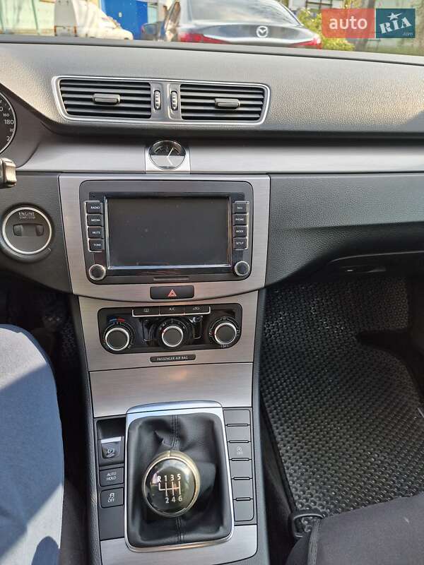 Универсал Volkswagen Passat 2014 в Каменском фото 8 Универсал Volkswagen Passat 2014 в Каменском