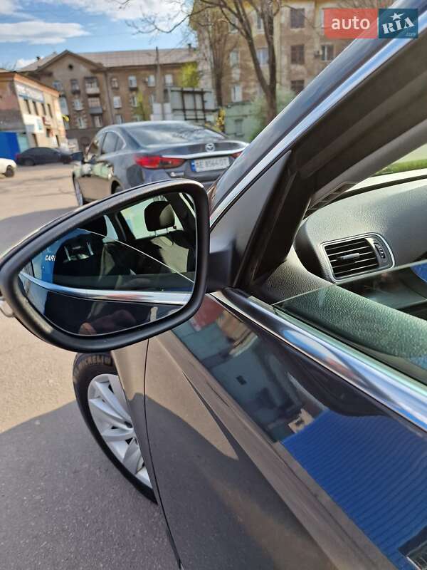 Универсал Volkswagen Passat 2014 в Каменском фото 13 Универсал Volkswagen Passat 2014 в Каменском