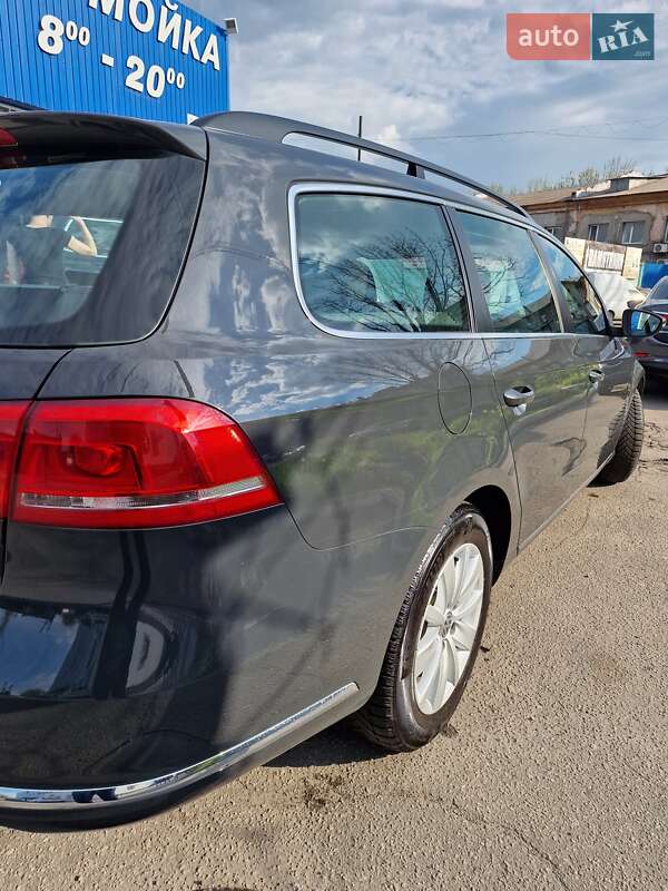 Универсал Volkswagen Passat 2014 в Каменском фото 22 Универсал Volkswagen Passat 2014 в Каменском